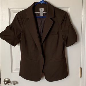 Two piece short set .Brand Worthington